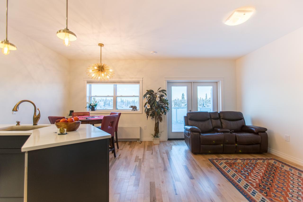 Aurora Deluxe Guest House Yellowknife Zewnętrze zdjęcie