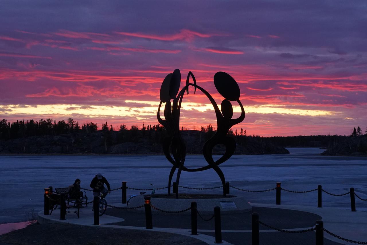 Aurora Deluxe Guest House Yellowknife Zewnętrze zdjęcie